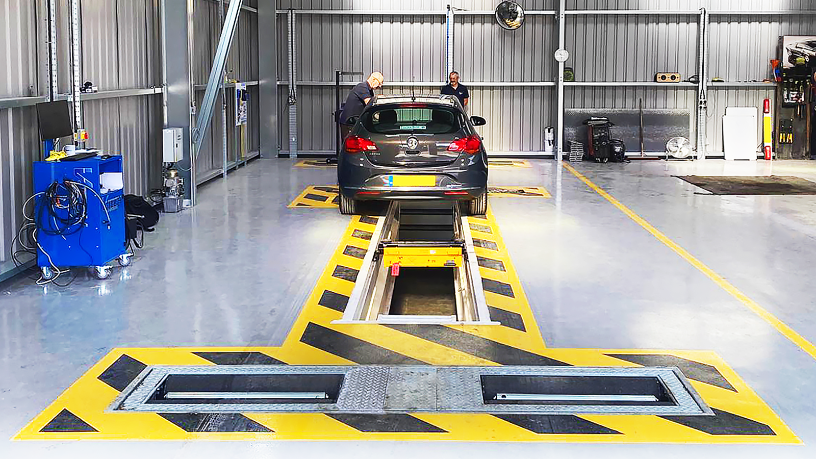 Today, AL Engineering has a modern, compliant Class 7 MOT Bay