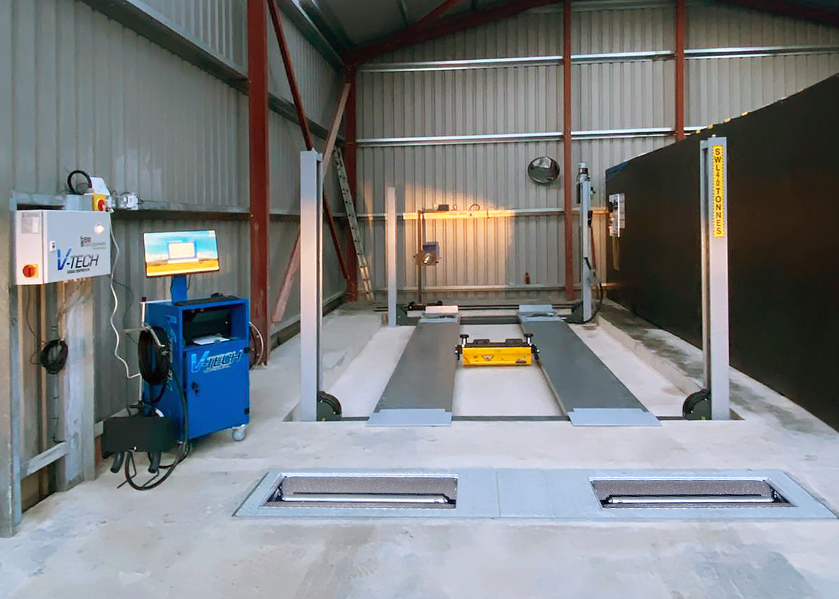 At the heart of the installation is our Italian 5-tonne, 4-post 5.7m Class 7 ATL lift, complete with integrated radius plates and play detectors