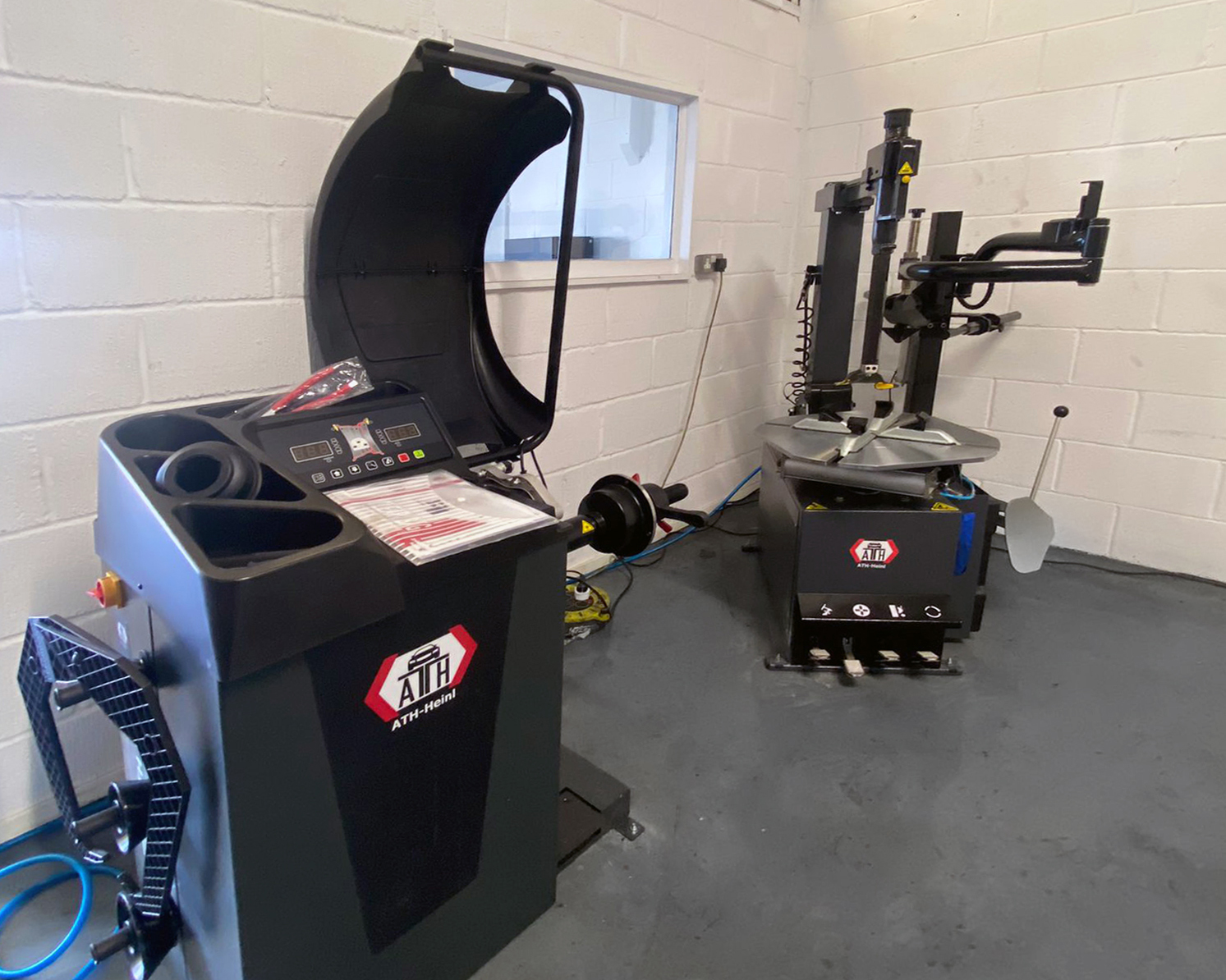 Choosing the Right Wheel Balancer for Your Workshop | Garage Equipment UK